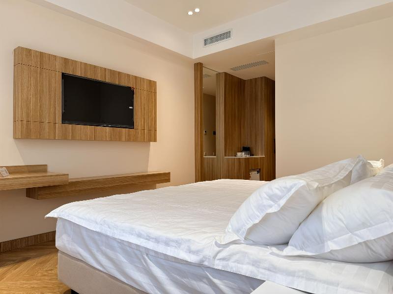 Lumar Tashkent City Hotel image