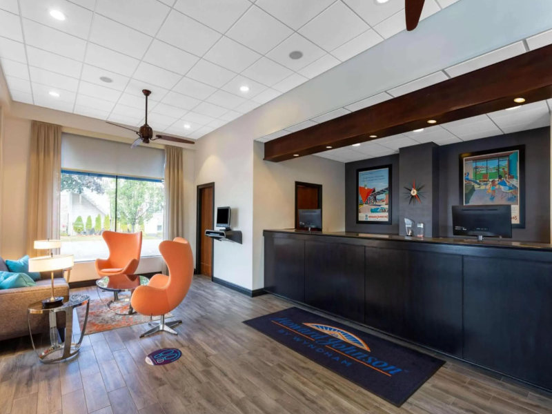 Howard Johnson By Wyndham Montpelier