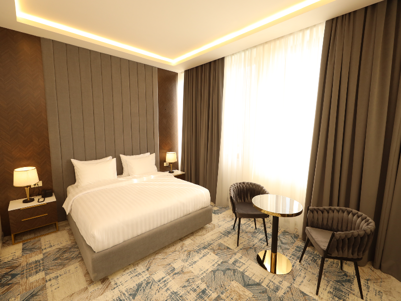 Venice Hotel Complex image