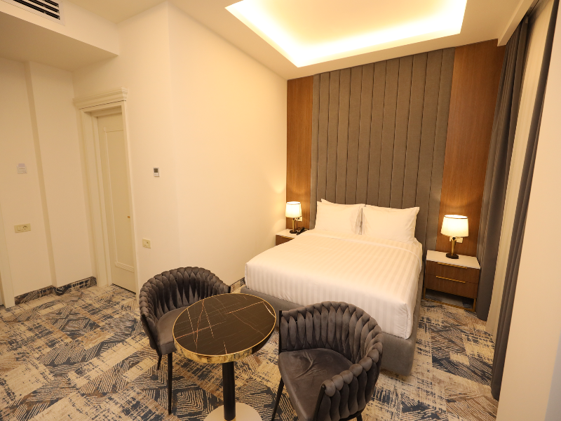 Venice Hotel Complex image