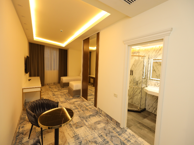 Venice Hotel Complex image