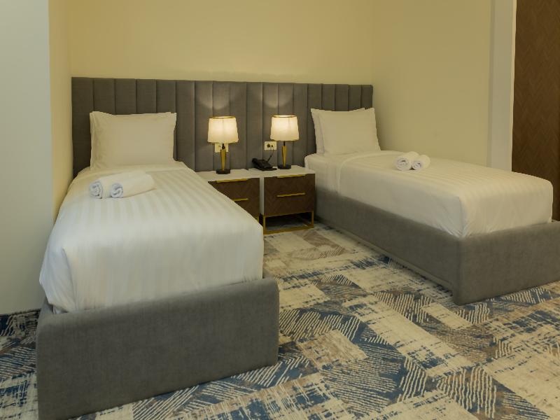 Venice Hotel Complex image