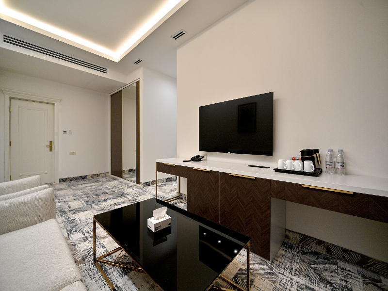 Venice Hotel Complex image