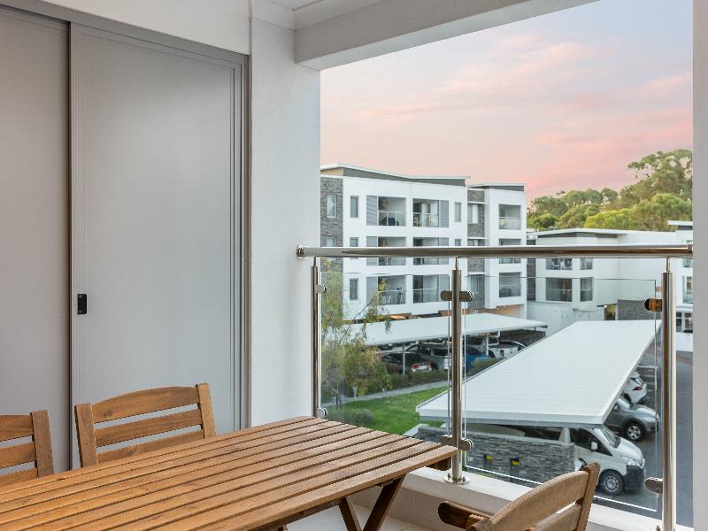 Yaran Suites image
