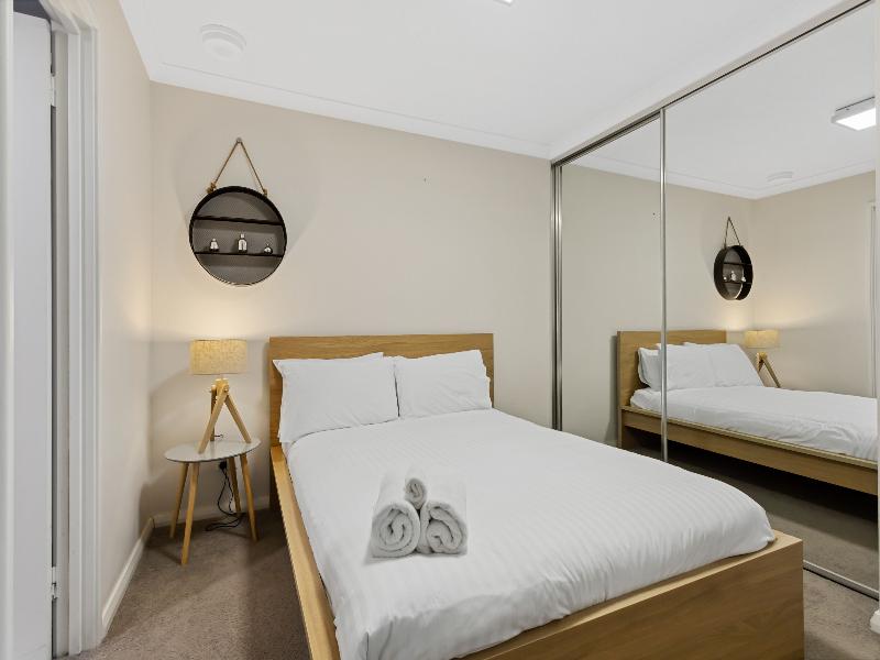 Yaran Suites image