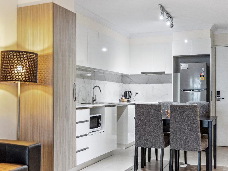 Yaran Suites image