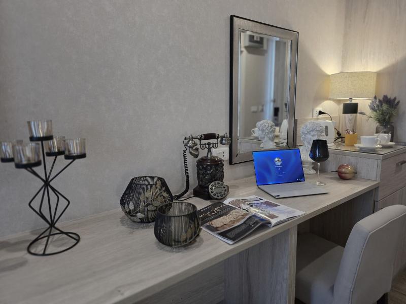 Le Cannes, A Recall Luxe Hotel, Chiang Mai. image