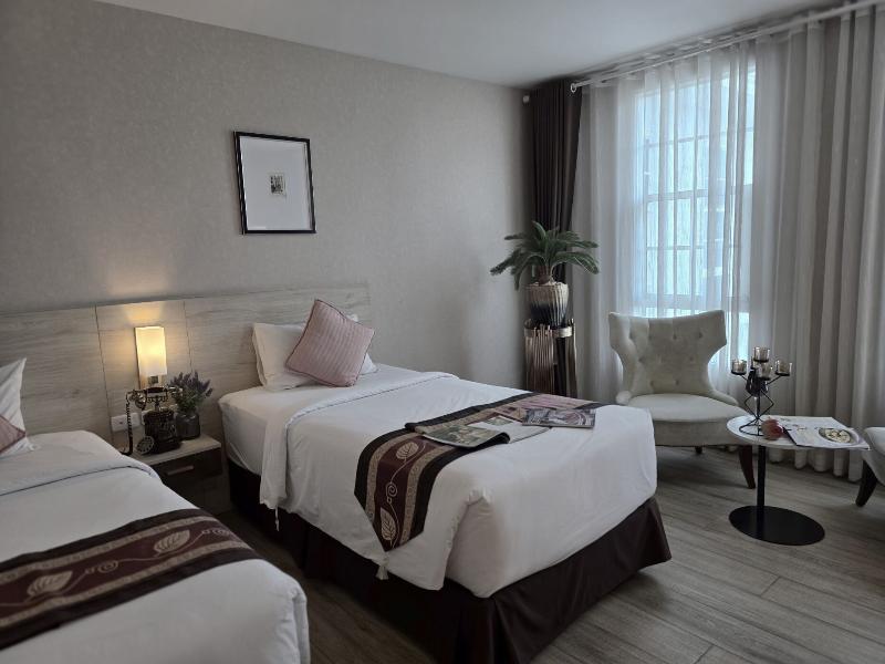 Le Cannes, A Recall Luxe Hotel, Chiang Mai. image