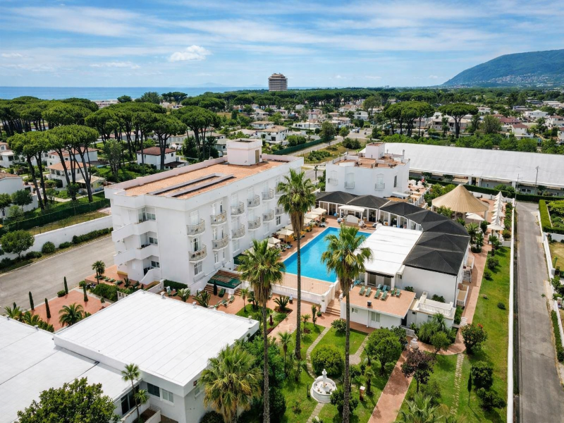 Hotiday San Felice Circeo image