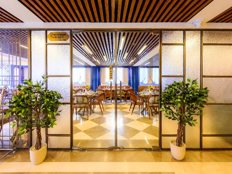 Hotel Meera Palace Varanasi image