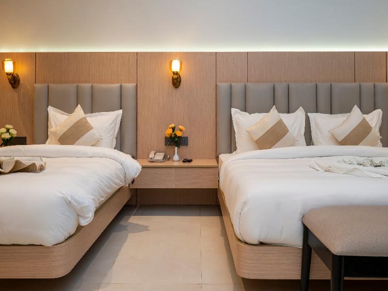 Hotel Meera Palace Varanasi image