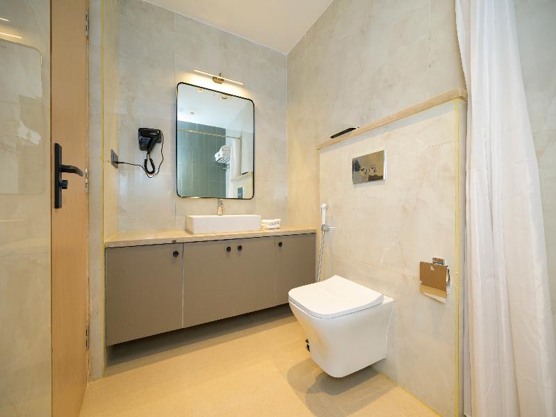 Hotel Meera Palace Varanasi image