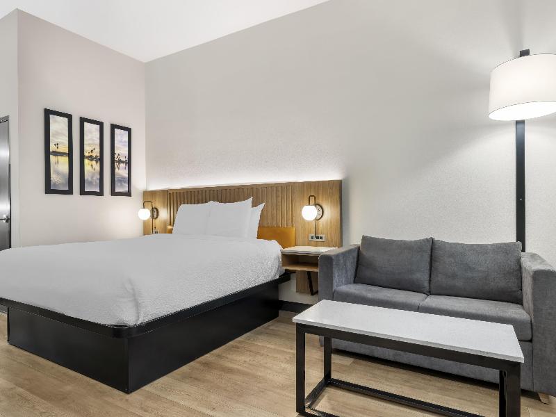 Best Western San Diego Pacific Beach/Mission Bay image