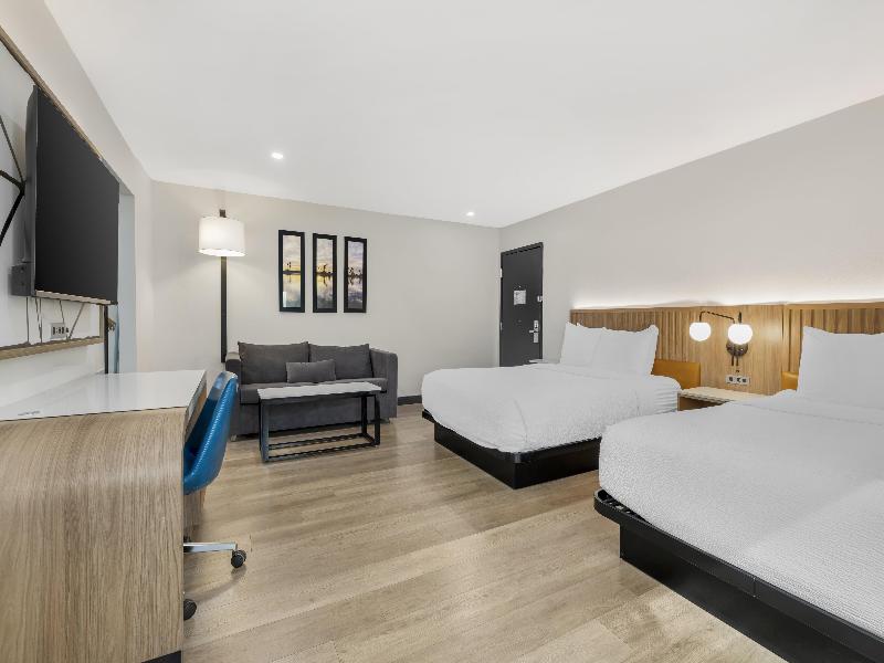 Best Western San Diego Pacific Beach/Mission Bay image
