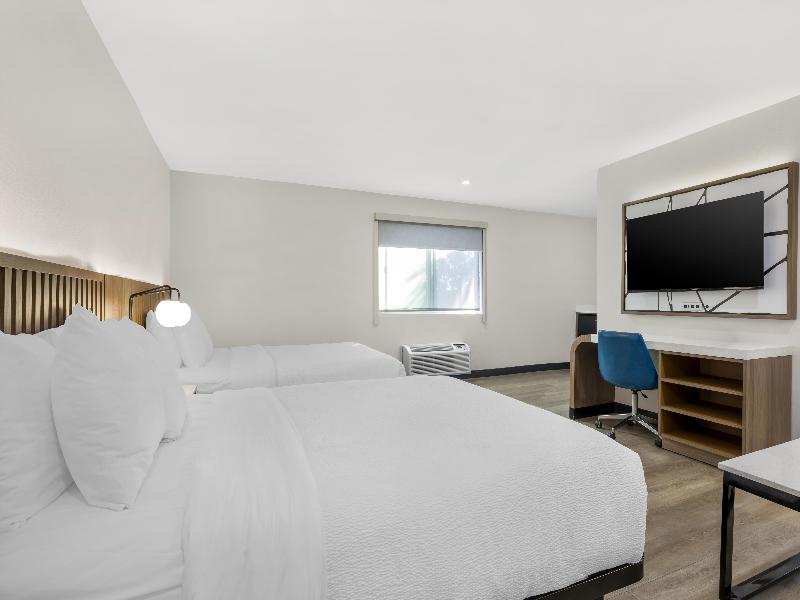 Best Western San Diego Pacific Beach/Mission Bay image