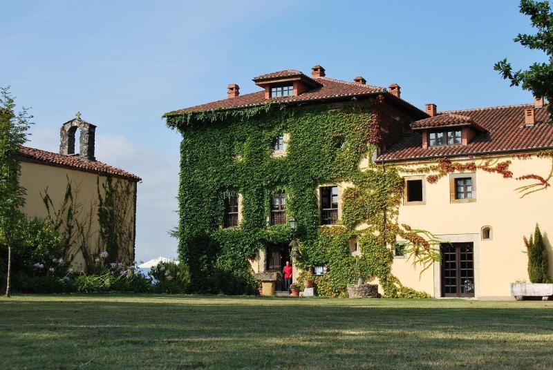 Palacio de Cutre image