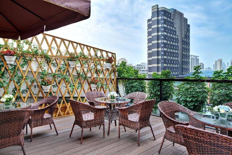 Crowne Plaza Zhengzhou image