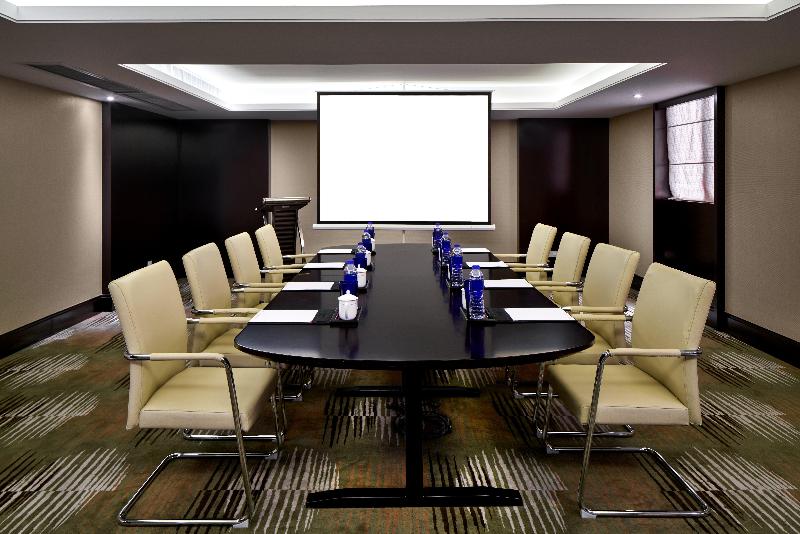 Crowne Plaza Zhengzhou image