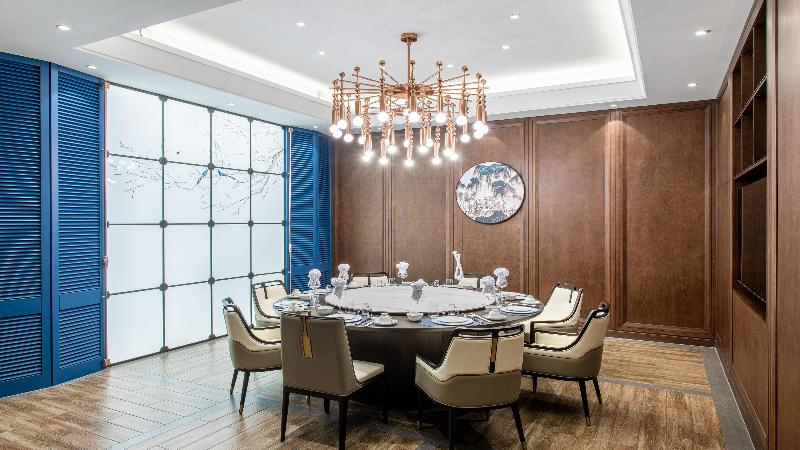 Crowne Plaza Zhengzhou image