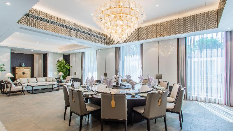 Crowne Plaza Zhengzhou image