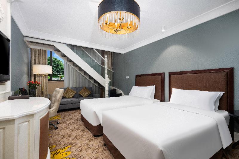 Crowne Plaza Zhengzhou image