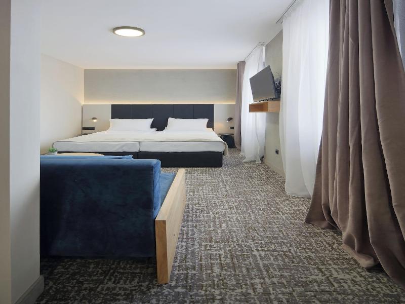 Hotel Nova Inn Sarajevo image