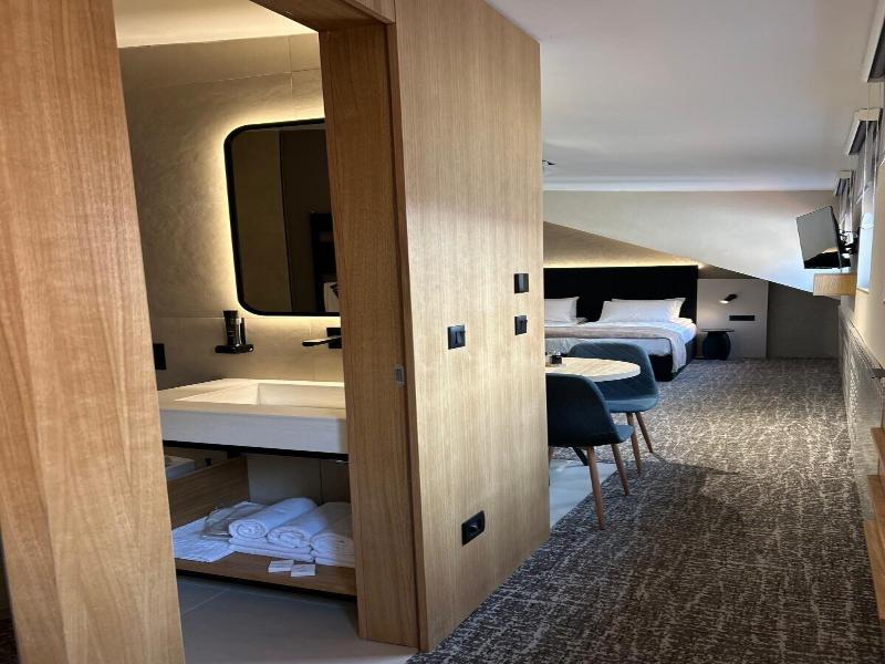 Hotel Nova Inn Sarajevo image