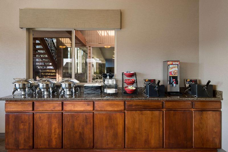 Best Western Holiday Hotel image