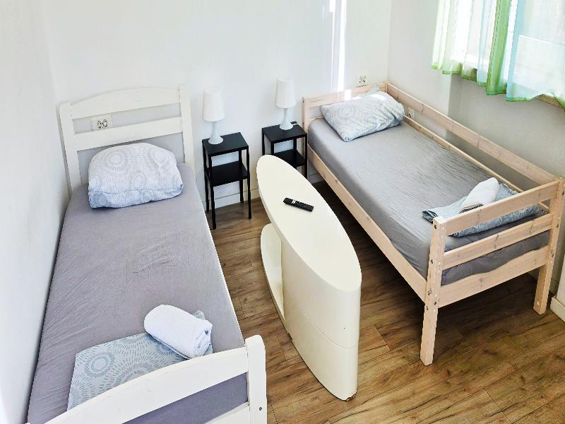 Chillax Rooms image