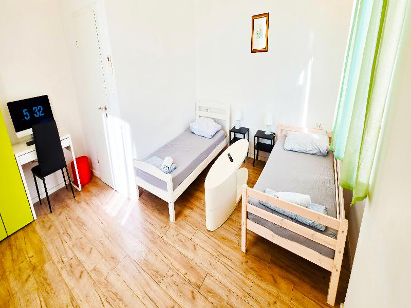 Chillax Rooms image