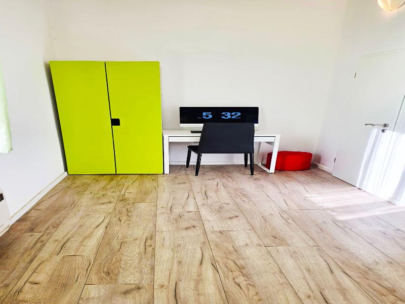Chillax Rooms image
