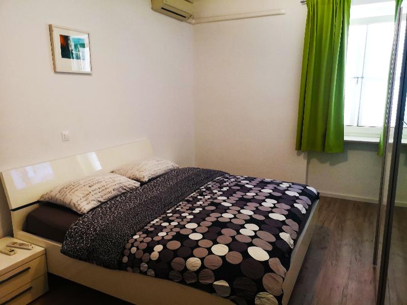 Chillax Rooms image
