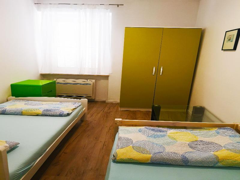 Chillax Rooms image