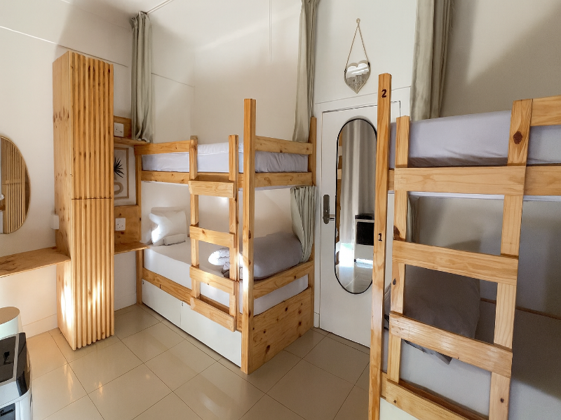 Sweetstay image
