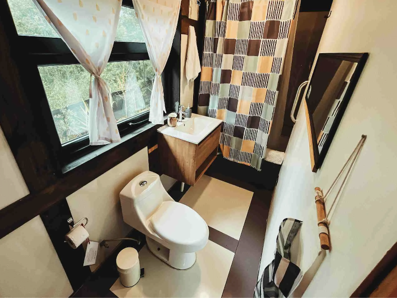 La Colmena Eco Lodge image