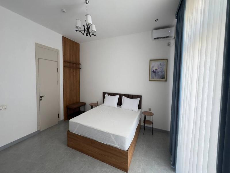 Humor Hotel image