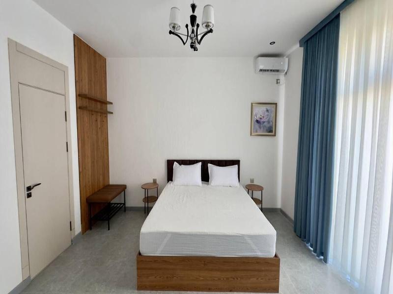 Humor Hotel image