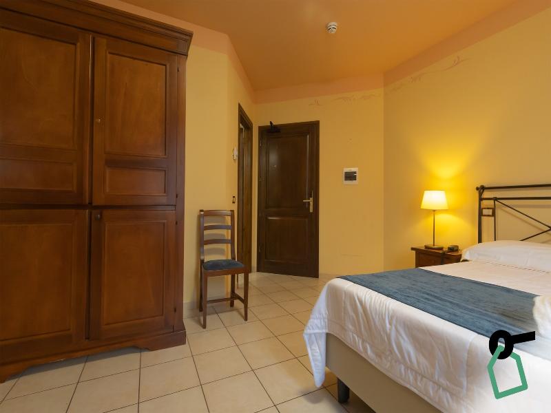 Hotiday Toscana Riparbella image