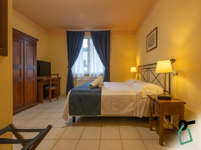 Hotiday Toscana Riparbella image