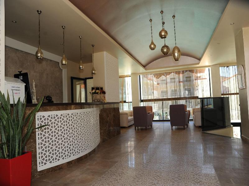 Montebello Deluxe Hotel image