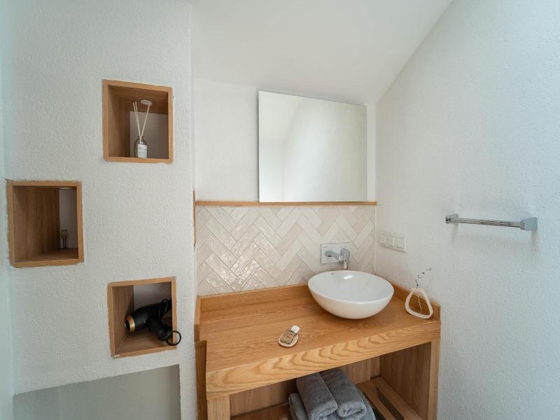 Hotel Club-E image
