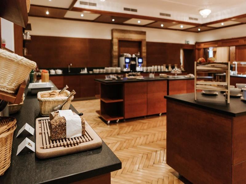 Hotel Der Stockinger — restaurant