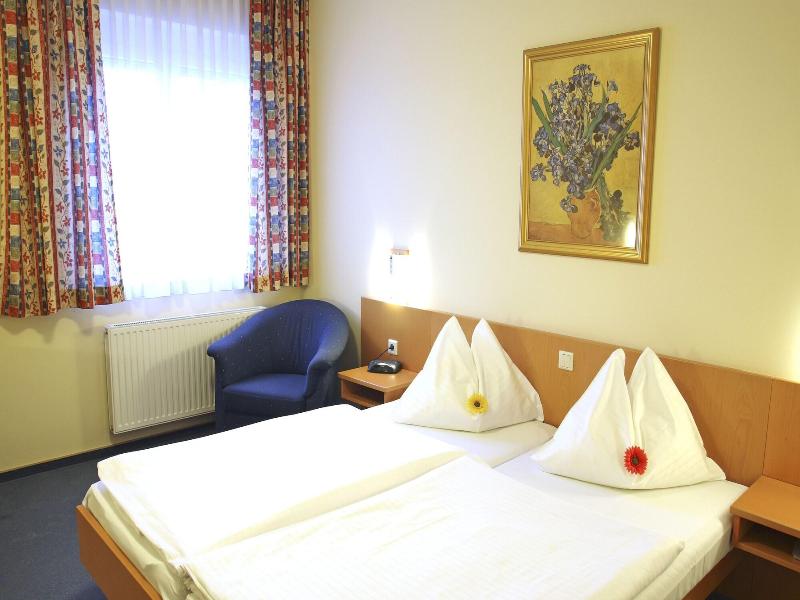 Hotel Der Stockinger image