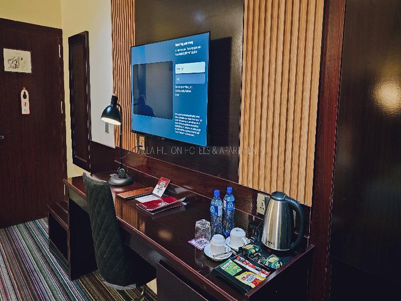 villa hilton hotels and apartments image
