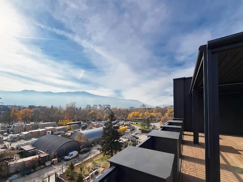 Hayashi Residence image