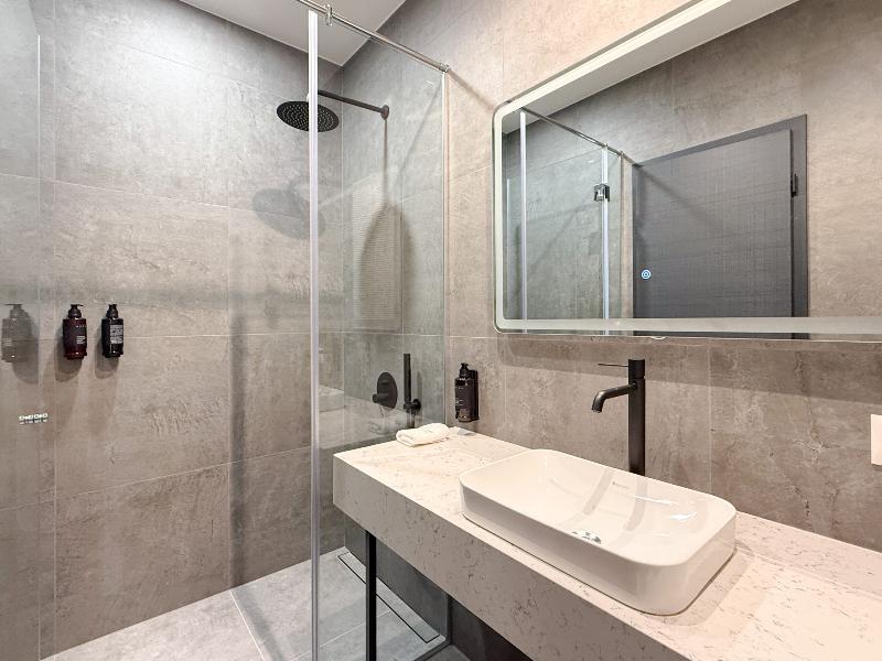 Hayashi Residence image