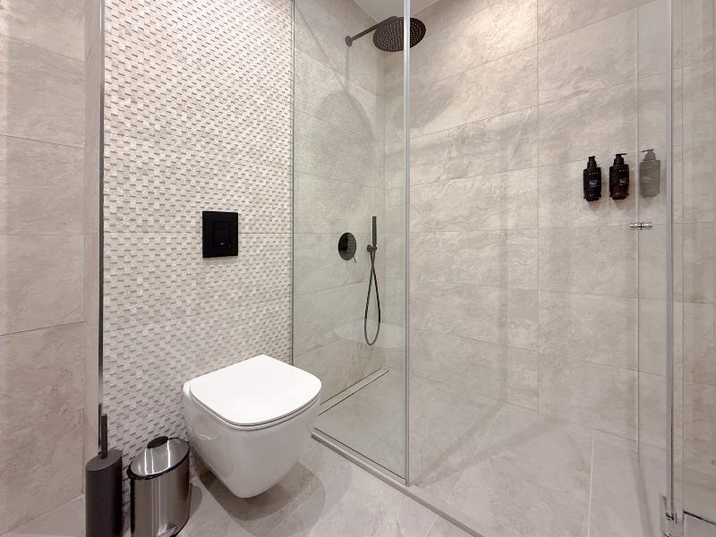 Hayashi Residence image