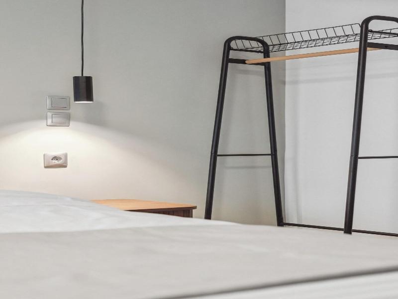 Limehome Piraeus Olive image