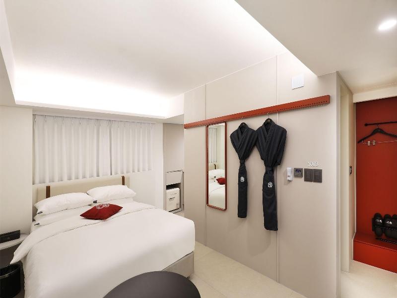 Seoul Inn Hotel By The Designers image
