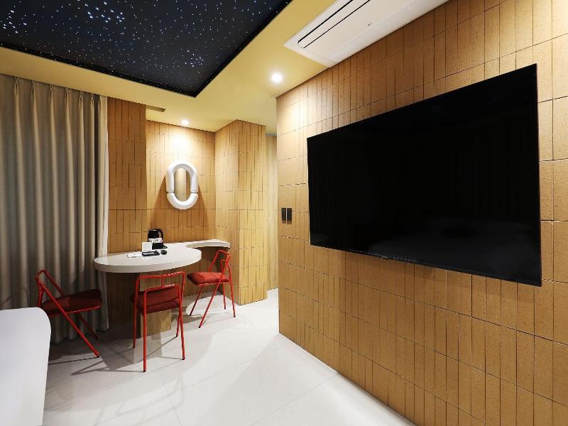 Seoul Inn Hotel By The Designers image